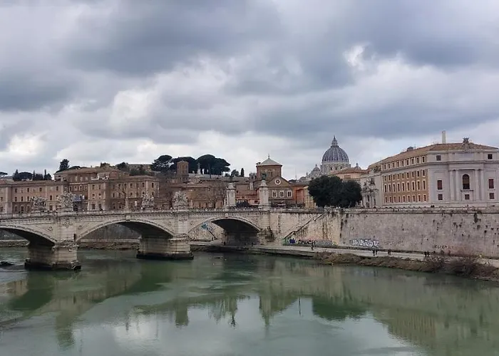 Pantofola Del Papa Luxury At Vatican דירה *